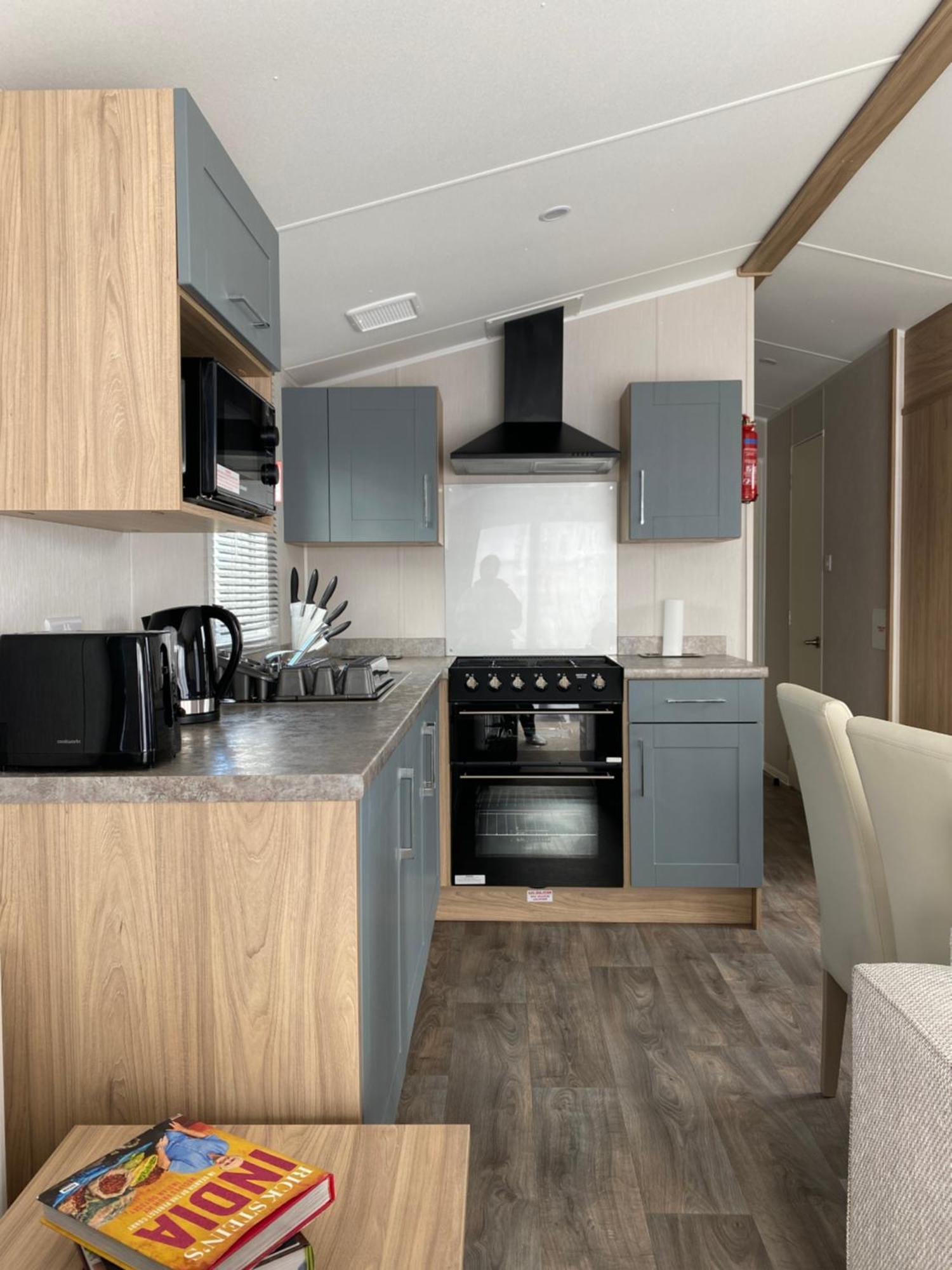 Verbzen Holiday Caravan At St Osyth Beach, Clacton-On-Sea By Verb Holidays Saint Osyth ภายนอก รูปภาพ