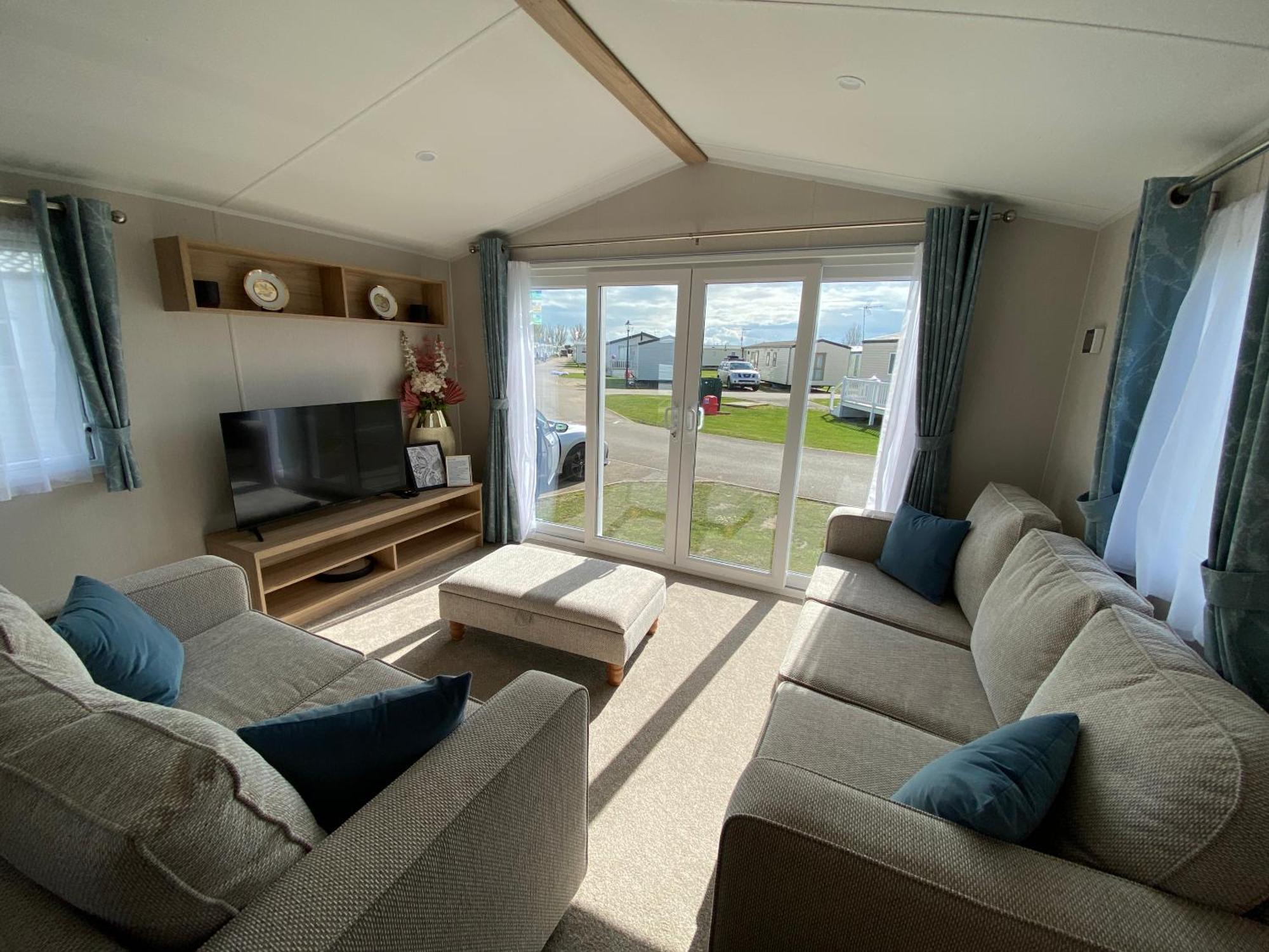 Verbzen Holiday Caravan At St Osyth Beach, Clacton-On-Sea By Verb Holidays Saint Osyth ภายนอก รูปภาพ